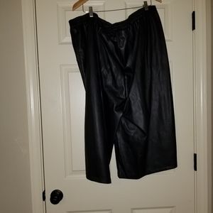 Faux Leather Wide Leg Capri/Gaucho Pants.
